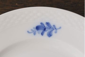 アンティーク雑貨　中古　ROYAL COPENHAGEN(ロイヤルコペンハーゲン)　ブルーフラワー　プレイン　17.5cmディーププレート(プレート、洋食器)2枚セット(1)