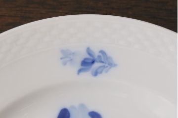 アンティーク雑貨　中古　ROYAL COPENHAGEN(ロイヤルコペンハーゲン)　ブルーフラワー　プレイン　17.5cmディーププレート(プレート、洋食器)2枚セット(2)