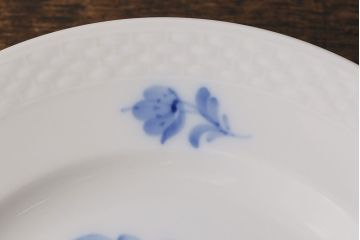 アンティーク雑貨　中古　ROYAL COPENHAGEN(ロイヤルコペンハーゲン)　ブルーフラワー　プレイン　17.5cmディーププレート(プレート、洋食器)2枚セット(3)