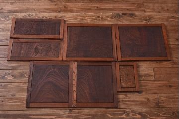 【N様ご成約済・ご決済用】和製アンティーク　前面ケヤキ材　共縁仕上げ　3尺　意匠や木目が目を引く関東水屋タンス(重ね箪笥、食器棚)