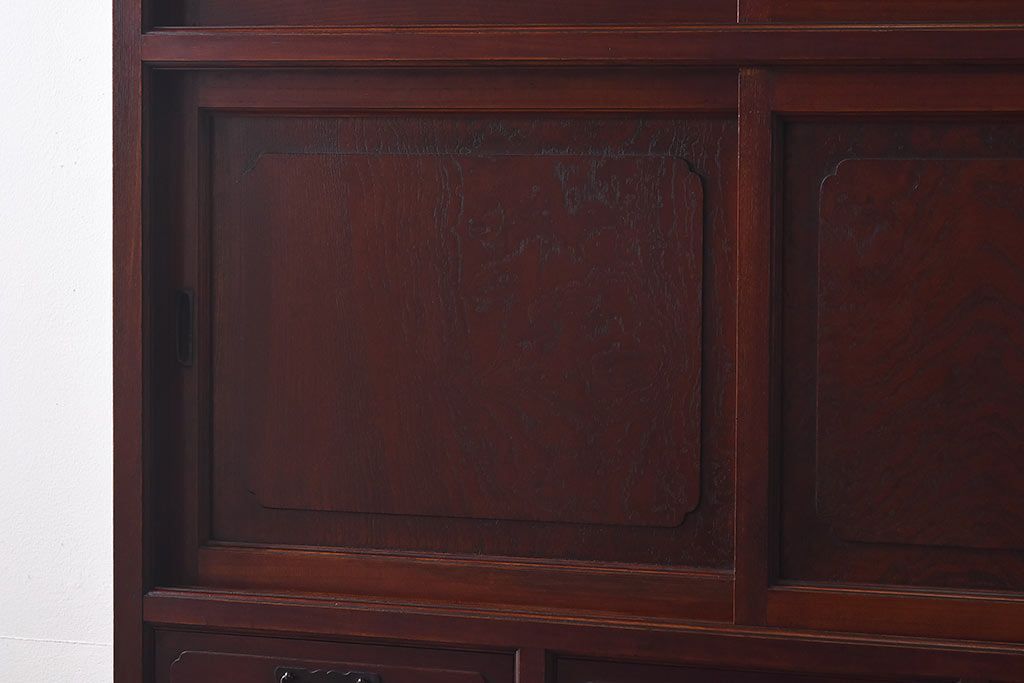 【N様ご成約済・ご決済用】和製アンティーク　前面ケヤキ材　共縁仕上げ　3尺　意匠や木目が目を引く関東水屋タンス(重ね箪笥、食器棚)