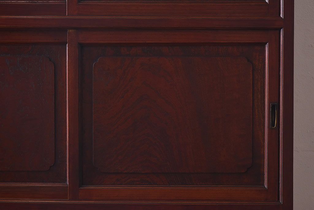 【N様ご成約済・ご決済用】和製アンティーク　前面ケヤキ材　共縁仕上げ　3尺　意匠や木目が目を引く関東水屋タンス(重ね箪笥、食器棚)