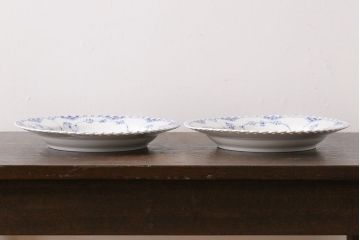中古　ROYAL COPENHAGEN(ロイヤルコペンハーゲン)　ブルーフルーテッド　フルレース　25cmプレート2枚セット(洋食器)(定価約8万6千円)(2)