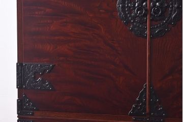 中古　岩谷堂箪笥　開き牡丹・羽牡丹　みちのくA2型衣装箪笥(和タンス、整理箪笥)