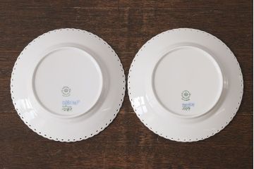 中古　ROYAL COPENHAGEN(ロイヤルコペンハーゲン)　ブルーフルーテッド　フルレース　17.5cmプレート2枚セット(洋食器)(定価約6万5千円)(2)