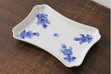 アンティーク雑貨　中古　ROYAL COPENHAGEN(ロイヤルコペンハーゲン)　ブルーフラワー　プレイン　スクエアプレート(トレイ、洋食器)(2)
