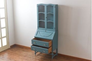 アンティーク家具　イギリスアンティーク　スリムでおしゃれなペイントライティングビューロー(デスク、簿記机、在宅ワーク、在宅用キャビネット、本箱)