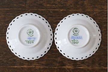 アンティーク雑貨　中古　ROYAL COPENHAGEN(ロイヤルコペンハーゲン)　ブルーフルーテッド　フルレース　7.5cmミニプレート2枚セット(バタープレート)(定価約2万4千円)(3)