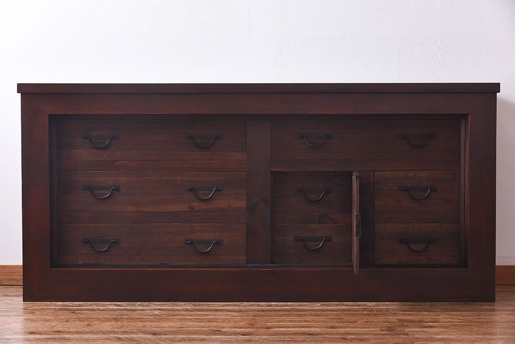 【A様ご成約分】和製アンティーク　リメイク　六尺　すっきりとした印象の収納箪笥サイドボード(水屋箪笥、和タンス、サイドチェスト)