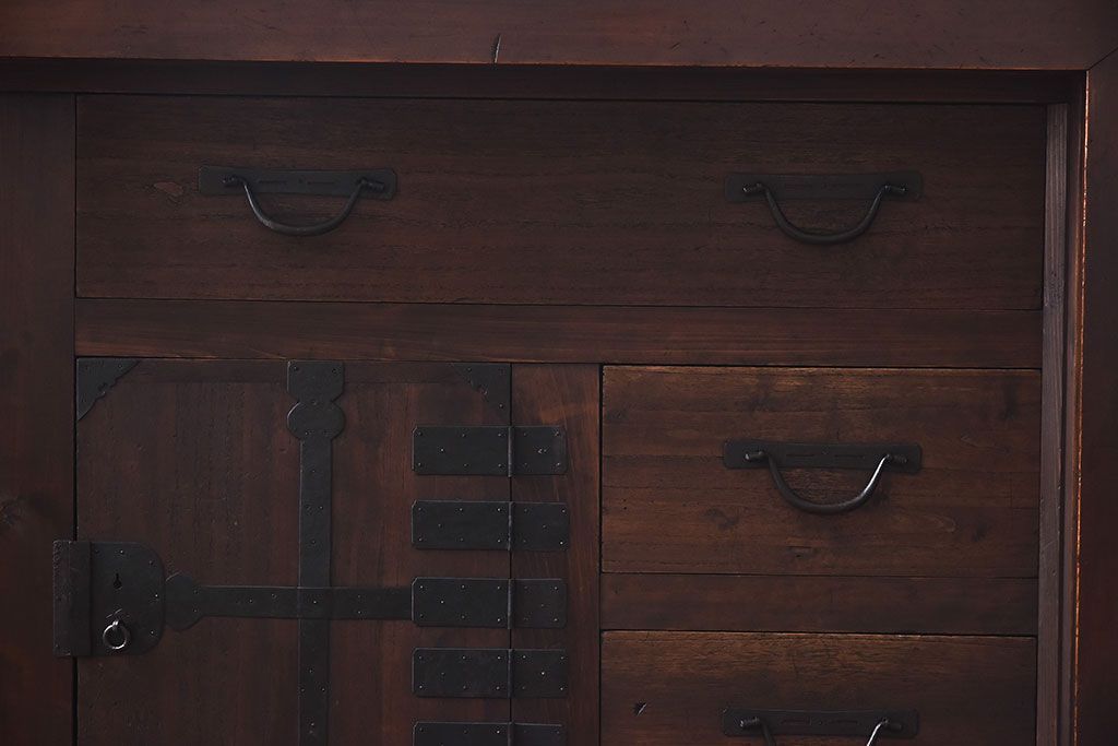 【A様ご成約分】和製アンティーク　リメイク　六尺　すっきりとした印象の収納箪笥サイドボード(水屋箪笥、和タンス、サイドチェスト)