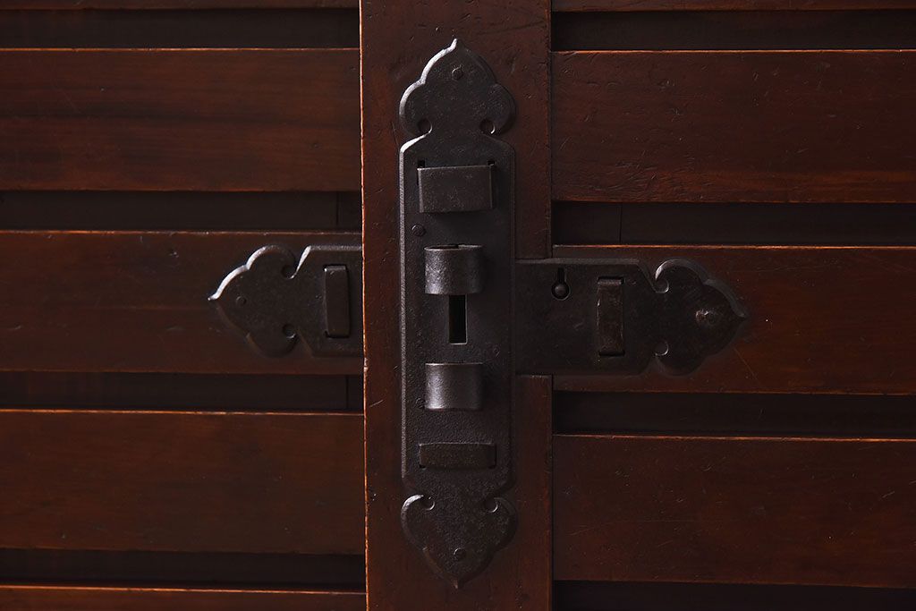 【A様ご成約分】和製アンティーク　リメイク　六尺　すっきりとした印象の収納箪笥サイドボード(水屋箪笥、和タンス、サイドチェスト)