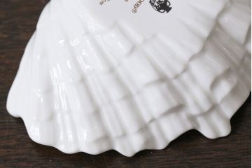 中古　イギリス Wedgwood(ウェッジウッド)　NAUTILUS(ノーチラス)　シェル型　ナッツディッシュ2枚セット(プレート)