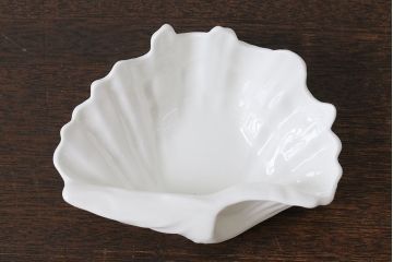 アンティーク雑貨　中古　イギリス Wedgwood(ウェッジウッド)　NAUTILUS(ノーチラス)　シェル型　ナッツディッシュ3枚セット(プレート)