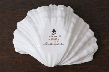アンティーク雑貨　中古　イギリス Wedgwood(ウェッジウッド)　NAUTILUS(ノーチラス)　シェル型　ナッツディッシュ3枚セット(プレート)