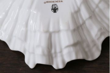 アンティーク雑貨　中古　イギリス Wedgwood(ウェッジウッド)　NAUTILUS(ノーチラス)　シェル型　ナッツディッシュ3枚セット(プレート)