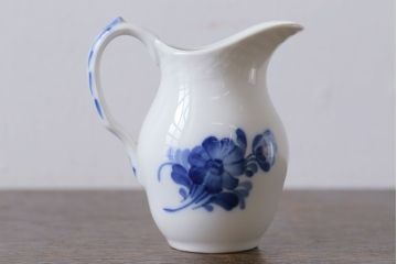 アンティーク雑貨　中古　ROYAL COPENHAGEN(ロイヤルコペンハーゲン)　ブルーフラワー　ジャグS(ミルクポット)(1)