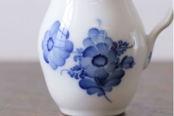 アンティーク雑貨　中古　ROYAL COPENHAGEN(ロイヤルコペンハーゲン)　ブルーフラワー　ジャグS(ミルクポット)(2)