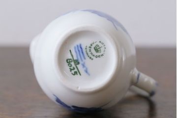 アンティーク雑貨　中古　ROYAL COPENHAGEN(ロイヤルコペンハーゲン)　ブルーフラワー　ジャグS(ミルクポット)(2)