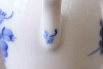 アンティーク雑貨　中古　ROYAL COPENHAGEN(ロイヤルコペンハーゲン)　ブルーフラワー　ジャグS(ミルクポット)(2)