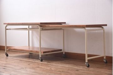 伸縮式で使い勝手の良いリメイクサイドワゴン(トロリー、サイドデスク)