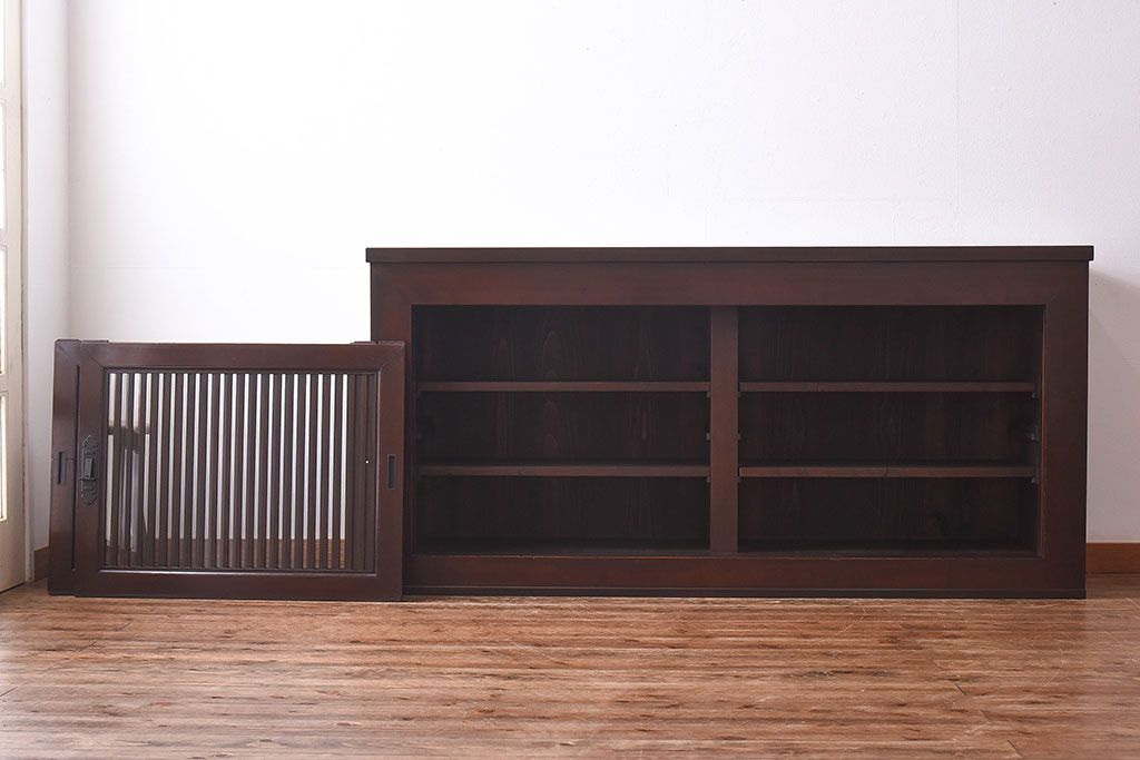 アンティーク家具　和製アンティーク　和モダンなデザインのリメイク六尺水屋箪笥サイドボード(収納棚、和タンス、ローボード)