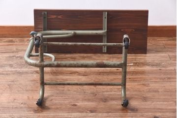 当店リメイク　オリジナルペイント　ジャンクスタイルにおすすめなキャスター付きサイドテーブル(作業台)