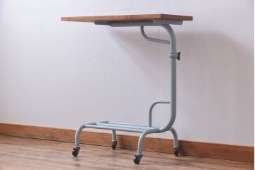 当店リメイク　フレンチナチュラルにぴったりなキャスター付きペイントサイドテーブル(作業台)(1)