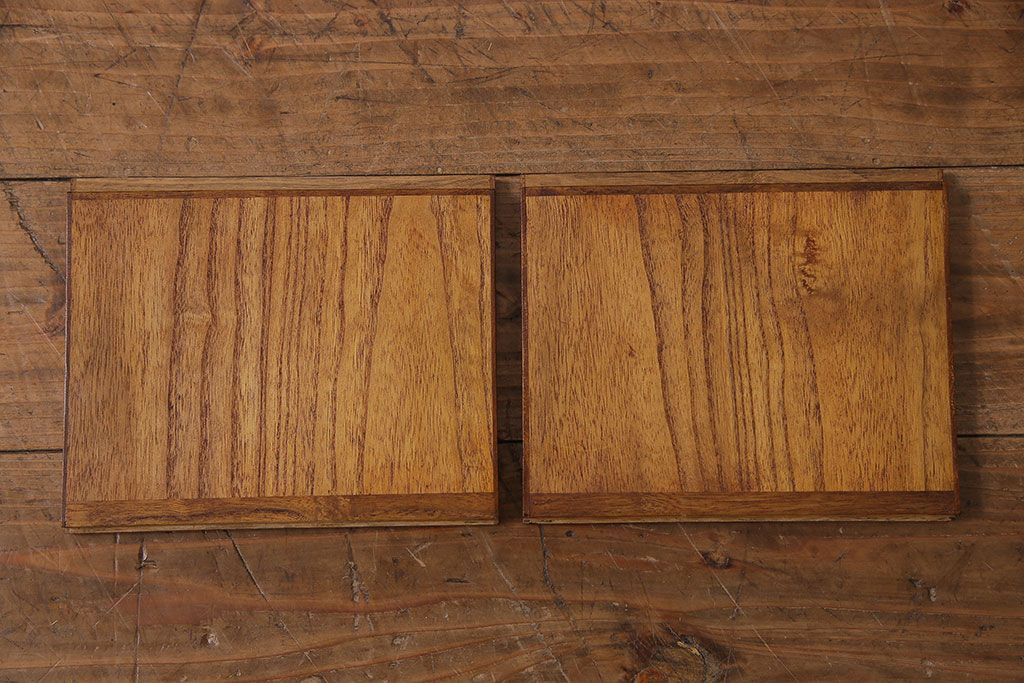 アンティーク家具　極上品!　指物　黒柿材・ケヤキ玉杢材　秀逸な素材と技が詰め込まれた卓上戸棚(小物収納)