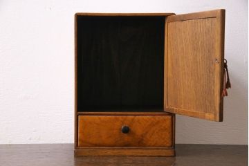 アンティーク雑貨　昭和レトロ　丸い鏡が可愛らしい卓上小物収納(小引き出し、小物入れ)