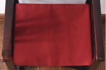 アンティーク家具　日本楽器・山葉(ヤマハ)　和モダンテイストの上質なフォールディングチェア・赤(文化椅子、折りたたみ式チェア、イス)(2)