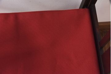 アンティーク家具　日本楽器・山葉(ヤマハ)　和モダンテイストの上質なフォールディングチェア・赤(文化椅子、折りたたみ式チェア、イス)(2)