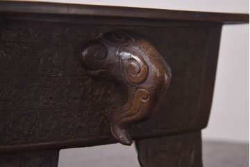 アンティーク雑貨　古民具・骨董　龍鳳凰　細部まで施された意匠が目を引く水盤(花器)