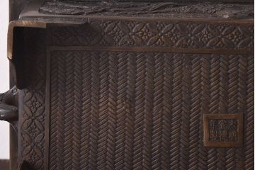 アンティーク雑貨　古民具・骨董　龍鳳凰　細部まで施された意匠が目を引く水盤(花器)