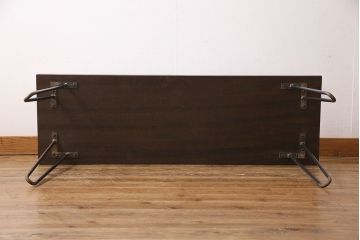 アンティーク雑貨　リメイク　U字の脚が特徴的な古材を使った鉄脚テーブル(サイドテーブル、飾り台)