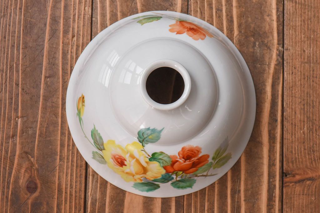 オールドノリタケ・則武(日陶)　ローズ(薔薇)　鮮やかな絵柄が目を引く電笠(天井照明、シェード)