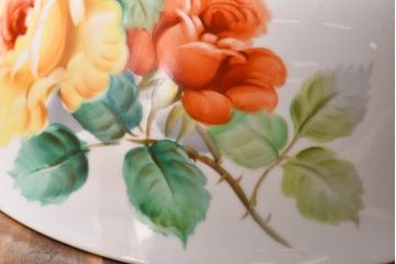 オールドノリタケ・則武(日陶)　ローズ(薔薇)　鮮やかな絵柄が目を引く電笠(天井照明、シェード)