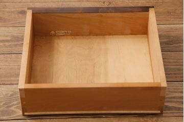 中古　松本民芸家具　シックな雰囲気漂うC型電話台(サイドチェスト、引き出し)(定価約11万円)