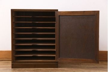 アンティーク家具　和製アンティーク　栓材　古い木の質感が魅力の書類ケース(収納棚)