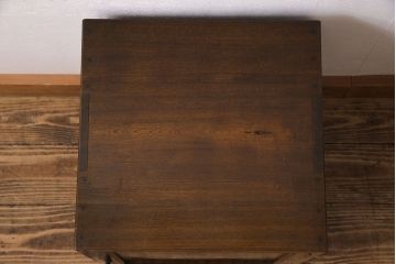 アンティーク家具　和製アンティーク　栓材　古い木の質感が魅力の書類ケース(収納棚)