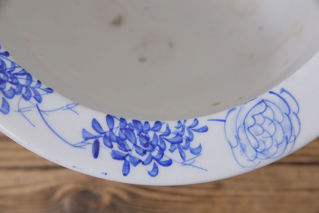 アンティーク雑貨　昭和初期　牡丹の図　脚付きのシルエットが目を引く植木鉢