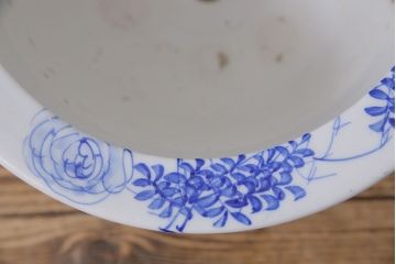 アンティーク雑貨　昭和初期　牡丹の図　脚付きのシルエットが目を引く植木鉢