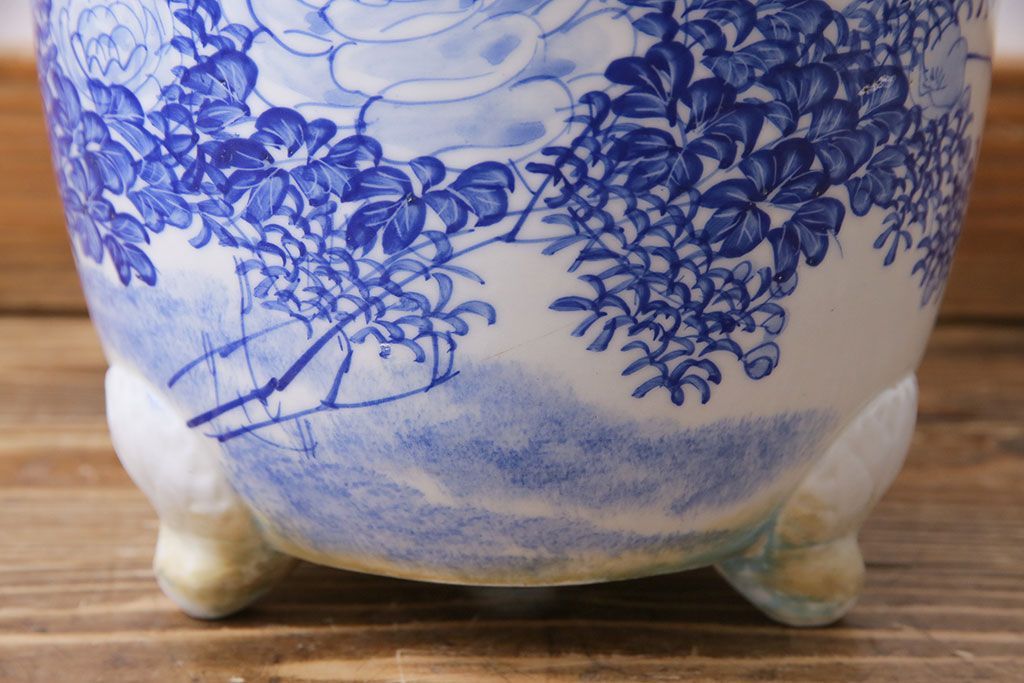 アンティーク雑貨　昭和初期　牡丹の図　脚付きのシルエットが目を引く植木鉢
