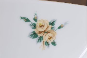 アンティーク雑貨　中古　ノリタケ(Noritake、則武)　上品なオーバルプレート(深皿、長皿)