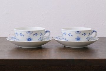 アンティーク雑貨　中古　B&G(ビング オー グレンダール)　コペンハーゲン　Butterfly(バタフライ)　カップ&ソーサー2客セット(洋食器)