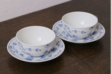 アンティーク雑貨　中古　B&G(ビング オー グレンダール)　コペンハーゲン　Butterfly(バタフライ)　カップ&ソーサー2客セット(洋食器)