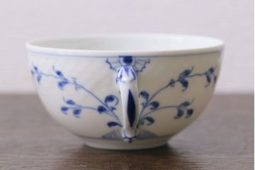 アンティーク雑貨　中古　B&G(ビング オー グレンダール)　コペンハーゲン　Butterfly(バタフライ)　カップ&ソーサー2客セット(洋食器)