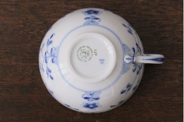 アンティーク雑貨　中古　B&G(ビング オー グレンダール)　コペンハーゲン　Butterfly(バタフライ)　カップ&ソーサー2客セット(洋食器)