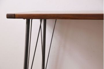 リメイク　天板イチョウ材一枚板　やわらかな木味が魅力の鉄脚テーブル(サイドテーブル、カフェテーブル)