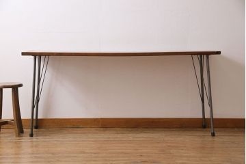 リメイク　天板イチョウ材一枚板　やわらかな木味が魅力の鉄脚テーブル(サイドテーブル、カフェテーブル)