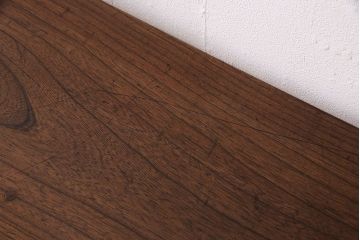 ケヤキ材一枚板　杢目が魅力的なリメイク鉄脚ベンチ(板座チェア、椅子)(2)